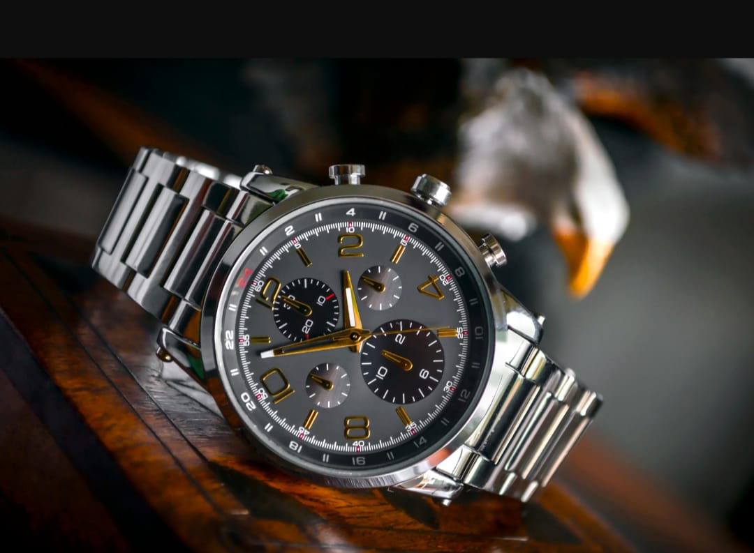 ⌚ Timekeepers of Elegance: The Enduring Allure of Watches 