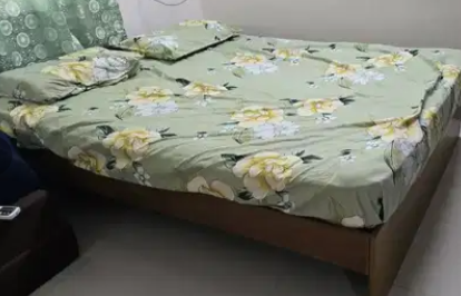 Bed and matress