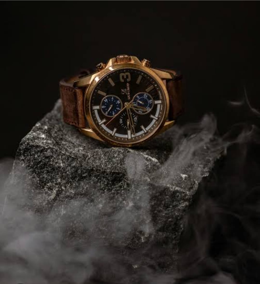 ⌚✨ Watches: The Art of Wearing Time