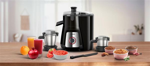 “Blend, grind, and mix effortlessly – your perfect kitchen companion for every recipe!”