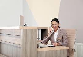 🌟 The Heart of Every Office: Celebrating the Role of the Receptionist
