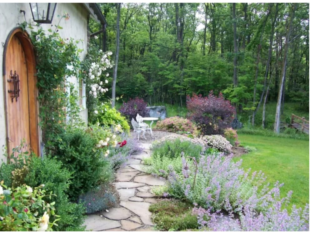 🏡 More Than a Stay: The Guest House Experience That Feels Like Home