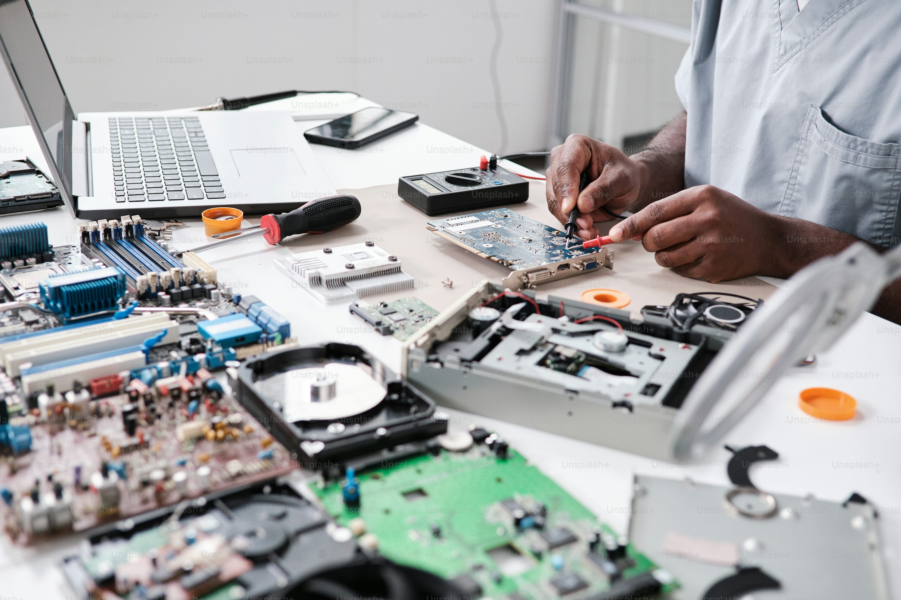 Professional Electronic Repair & Services: Your Complete Troubleshooting Guide