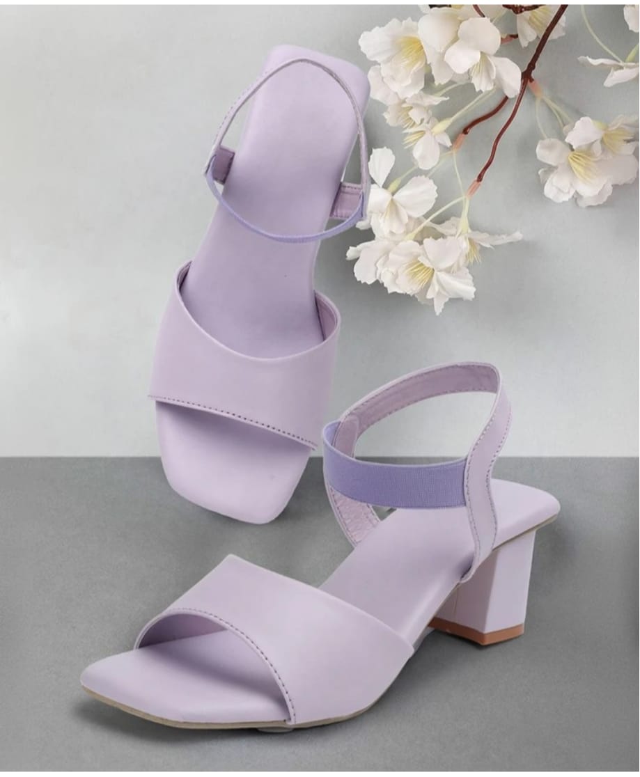 👠 Walk the Talk: A Stylish Guide to Women’s Footwear