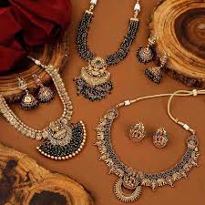 Where Elegance Meets Sparkle – Shop Stunning Jewelry Now